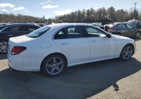 Mercedes-Benz Klasa E cena 59500 przebieg: 87897, rok produkcji 2017 z Staszów małe 29